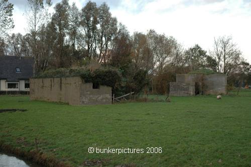 © bunkerpictures - Canteen and telephone bunker
